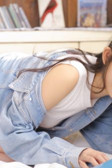 JENNIE穿蕾丝内衣全看光